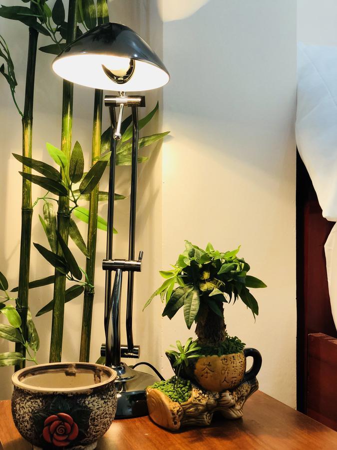 Hola Homestay Hanoi Buitenkant foto