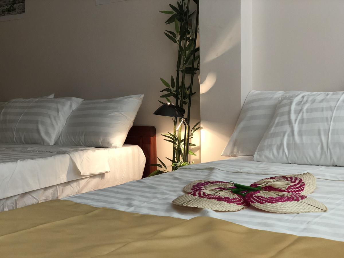 Hola Homestay Hanoi Buitenkant foto