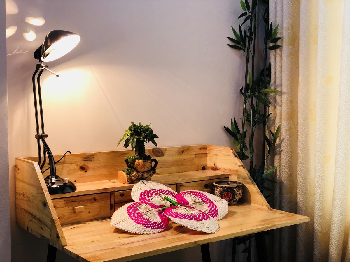 Hola Homestay Hanoi Buitenkant foto