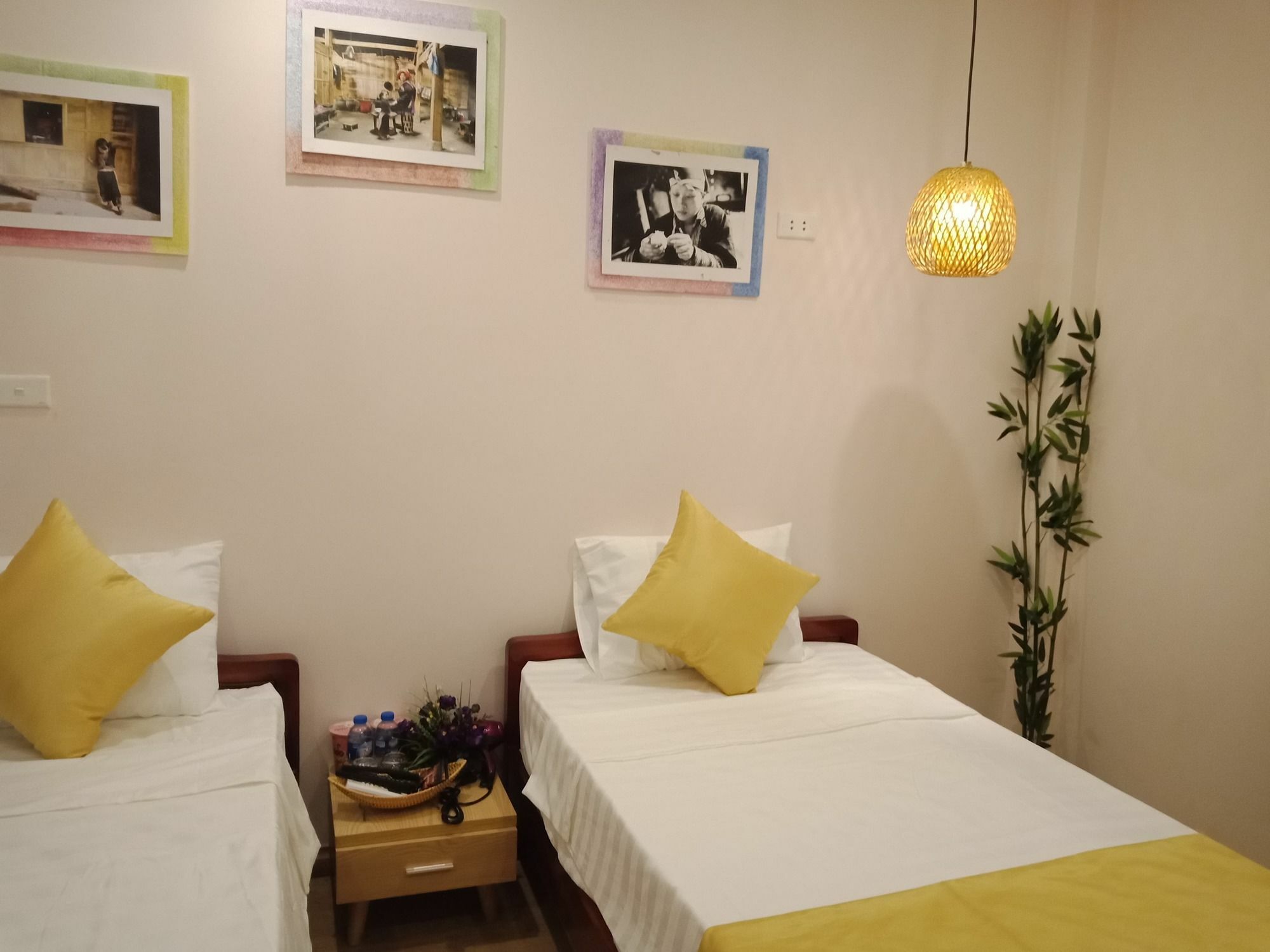 Hola Homestay Hanoi Buitenkant foto